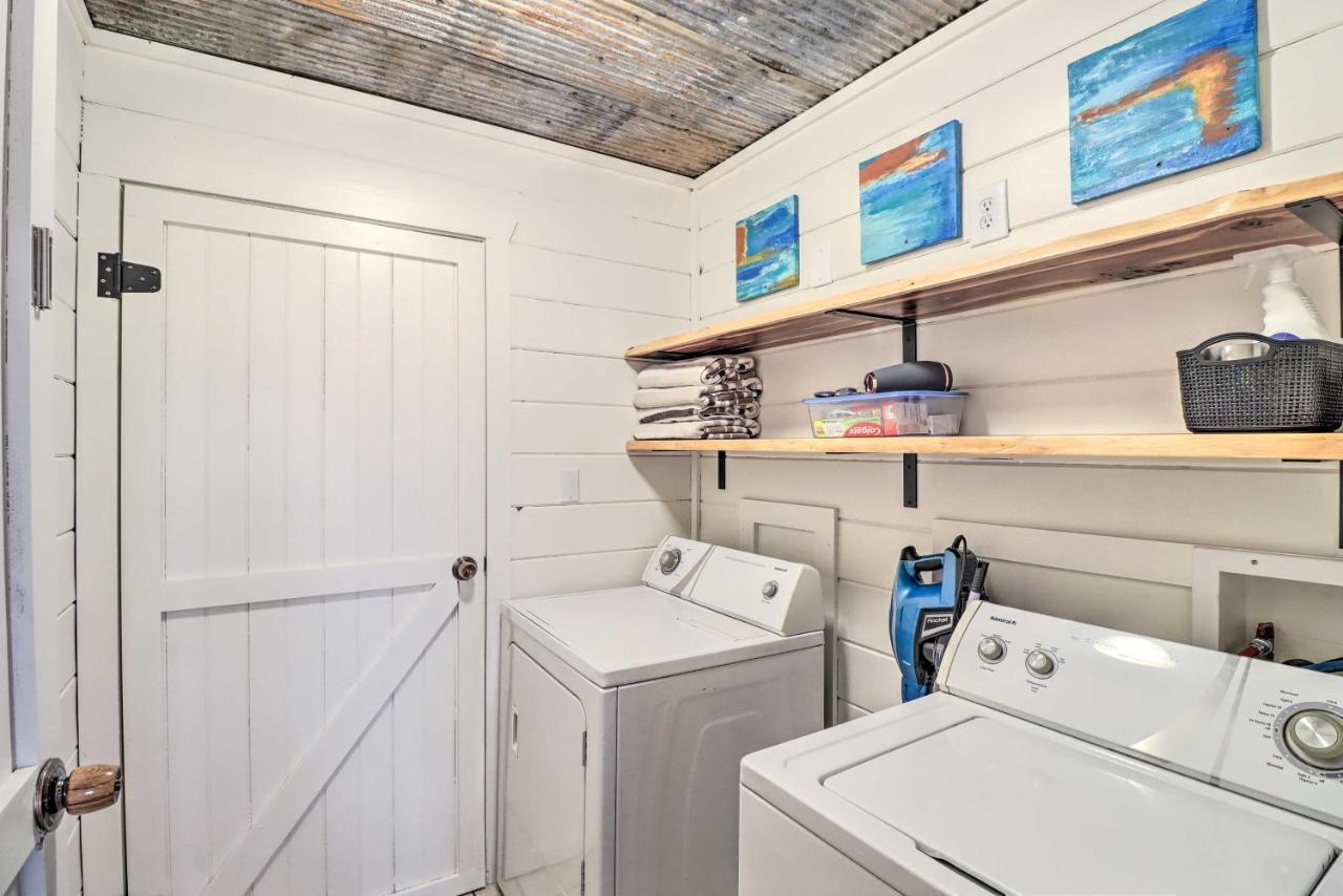 Cheery Pet-Friendly Studio With Shared Fire Pit Mountain View Exterior foto