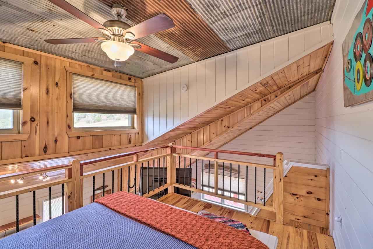 Cheery Pet-Friendly Studio With Shared Fire Pit Mountain View Exterior foto